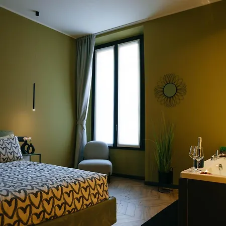 Victoria's Suite&spa Con Parcheggio Privato Apartmán *